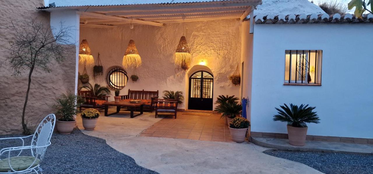 Cueva De La Higuera Villa Guadix Bagian luar foto