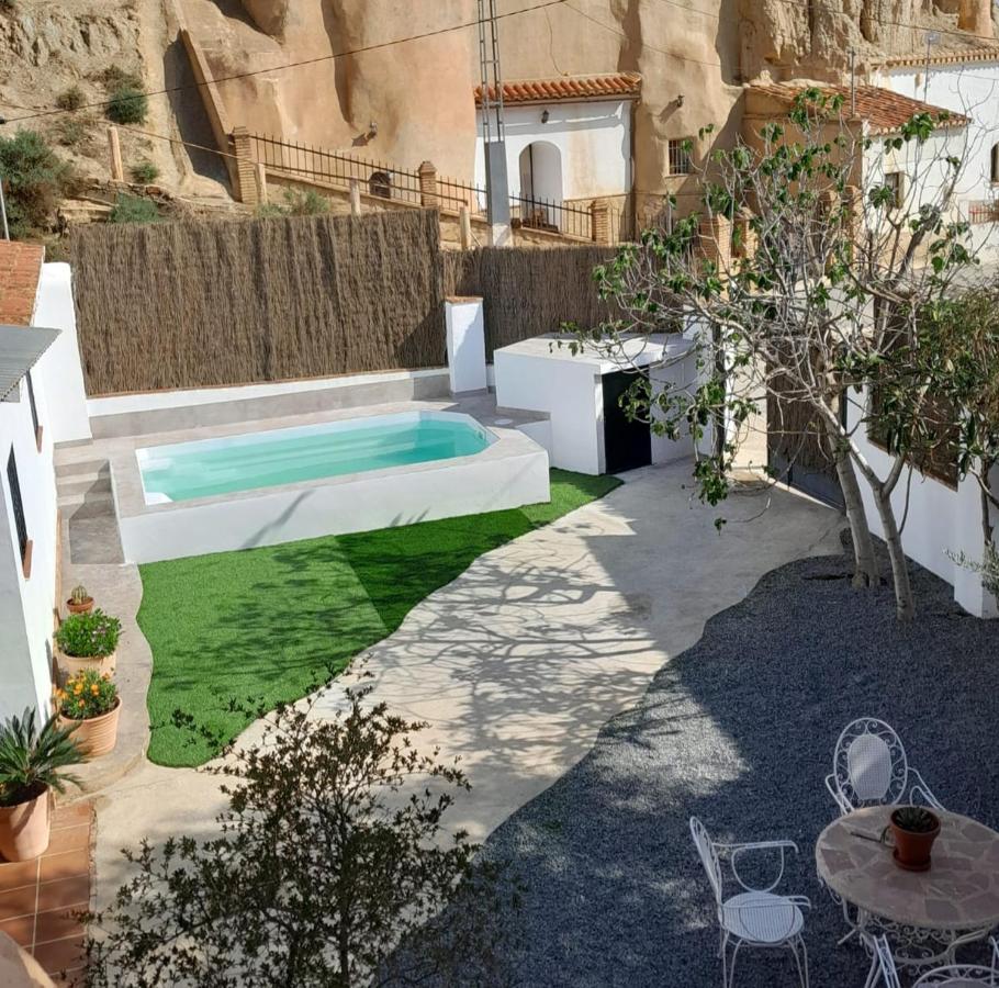 Cueva De La Higuera Villa Guadix Bagian luar foto